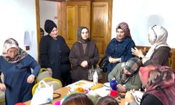Çubuklu kadın esnaflar, Kadın El İşleri Atölyesi'ni ziyaret etti