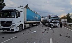 Ankara yolunda kaza: Hurdaya dönen araçtan mucize kurtuluş
