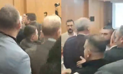 Mamak Belediyesinde CHP’li meclis üyeleri birbirine girdi
