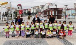 Mamak Belediyesinden çocuklara trafik bilinci eğitimi