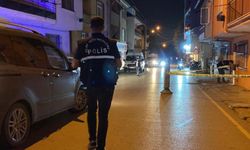 Sokak ortasında silahlı saldırıya uğradı
