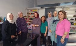 AK Parti Şereflikoçhisar Kadın Kolları esnaf ziyaretinde bulundu