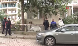 Tahliye kararı verilen apartmanın balkonu çöktü!