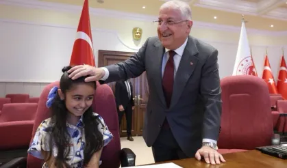 Milli Savunma Bakanı Güler: 'Sizler geleceğimizin güvencesisiniz'