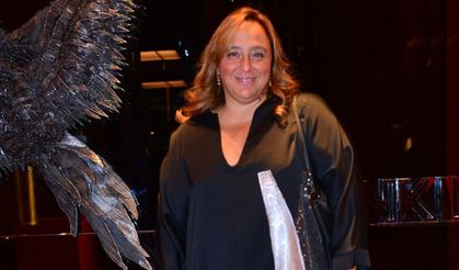 Ünlü isimler Ayşe Barım'a destek olmak için Çağlayan'a akın etti!