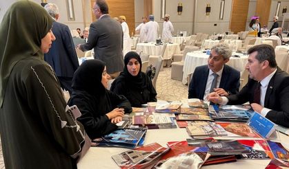 ASBÜ Rektörü Arıcan’ın katıldığı Üniversiteler Tanıtım Fuarı Umman’da düzenlendi