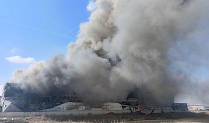 Başkentteki fabrika yangını, saatler sonra kontrol altına alındı!
