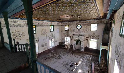 Tarihi Çaykaya Köyü Camii i̇hya ediliyor