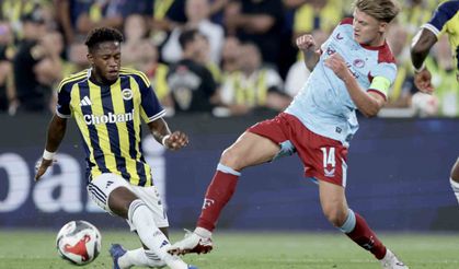 UEFA Şampiyonlar Ligi: Fenerbahçe: 2 - Feyenoord: 1 (İlk yarı)
