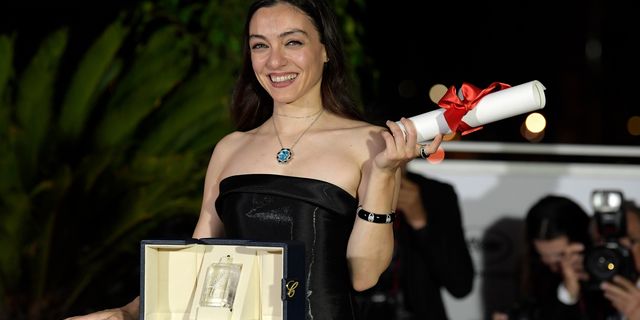 AK Partili isim Merve Dizdar’a tepki gösterdi