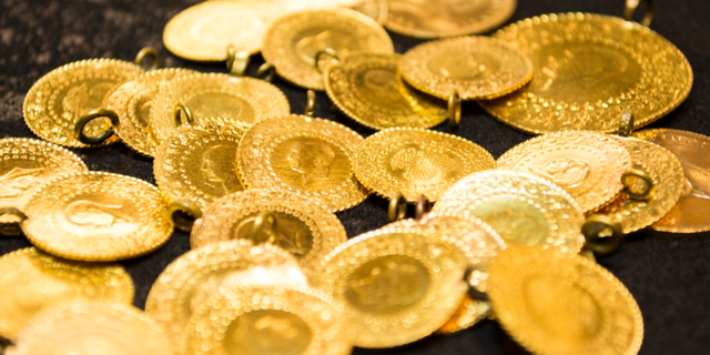 Altın fiyatları - Altın fiyatları ne kadar oldu, çeyrek altın ne kadar, gram altın ne kadar? 26 Mayıs Cuma altın fiyatla