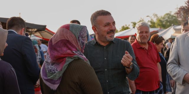 Başkan Ercan pazar esnafını ziyaret etti