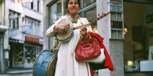 Cümbüşlü Davullu Çantalı, işte Deli Ayten’in hikayesi...