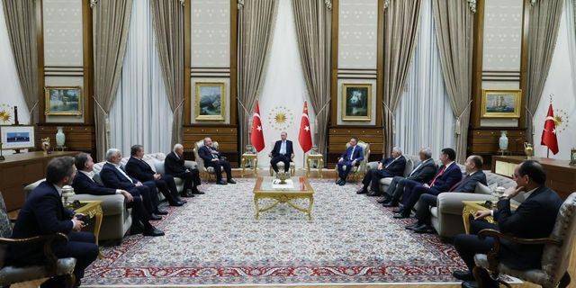 Cumhurbaşkanı Erdoğan Liderlerle bir araya geldi