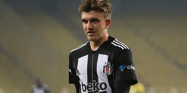 Beşiktaş'ın eski futbolcusu Rıdvan Yılmaz ezeli rakibe gidiyor