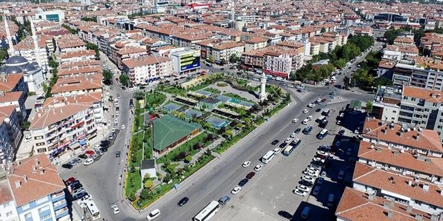 Sincan Belediye'sinde hizmet hız kesmeden devam ediyor