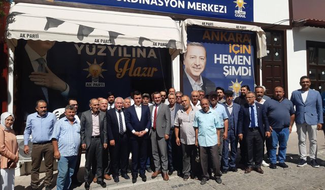 Milletvekili Osman Gökçek’ten Güdül çıkarması! Partililerle bir arada