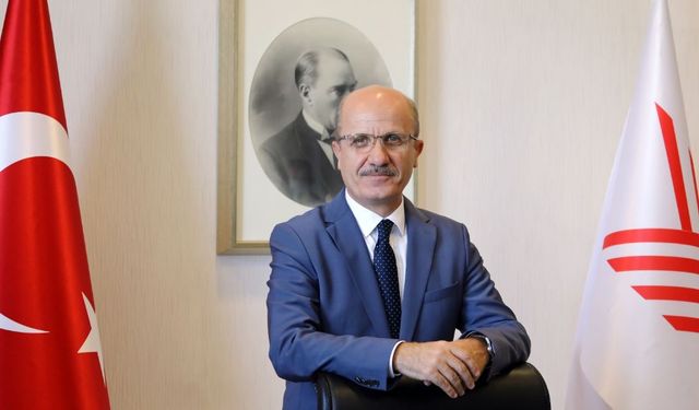 YÖK Başkanı Özvar: "Tanınma sorgulaması yapmadan yurt dışı üniversitelerine tercih yapmayın"