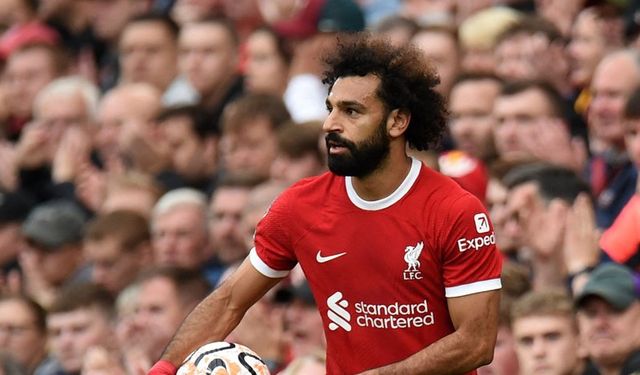 Premier Lig’in en yüksek maaşına sahip olan Salah dudak uçuklatan ücreti geri çevirdi