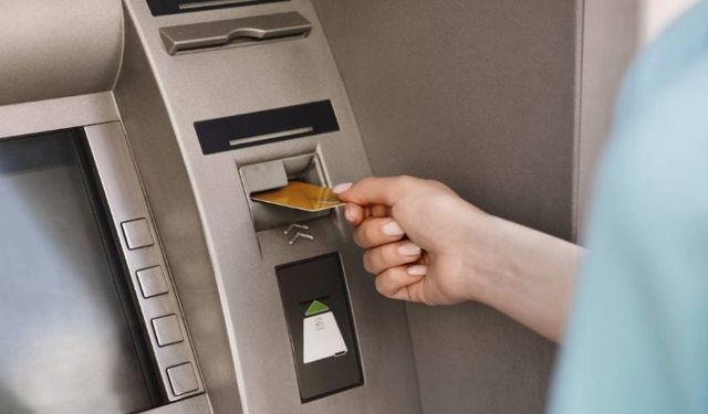 Artık geceleri ATM'lerden para çekilmeyecek!