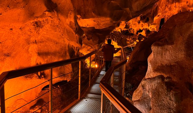 Tam 5 milyon yıllık: Tulumtaş Mağarası'nın resmi açılışı yapıldı