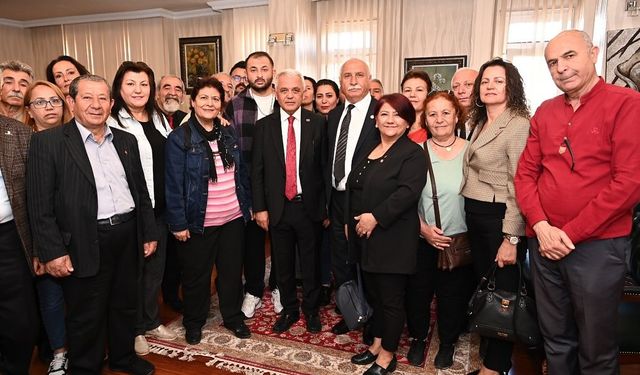 Başkan Şahin belediye çalışanlarıyla bayramlaştı
