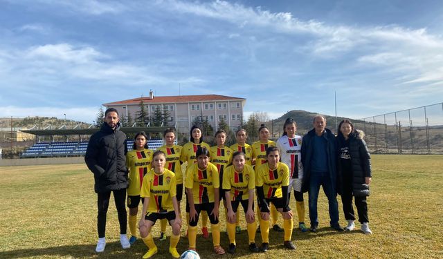 Polatlıspor Kadın Futbol takımı istediği sonucu alamadı