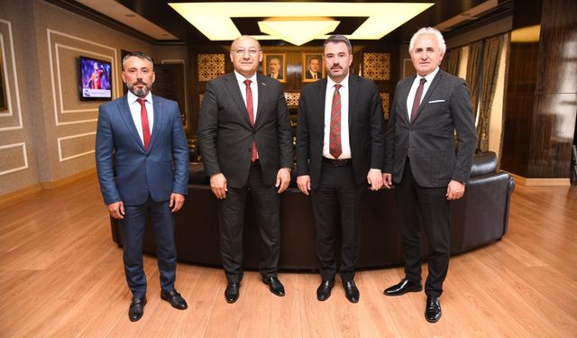 Pursaklar Belediye Başkanı Ertuğrul Çetin, spor dünyasından misafirlerini ağırladı