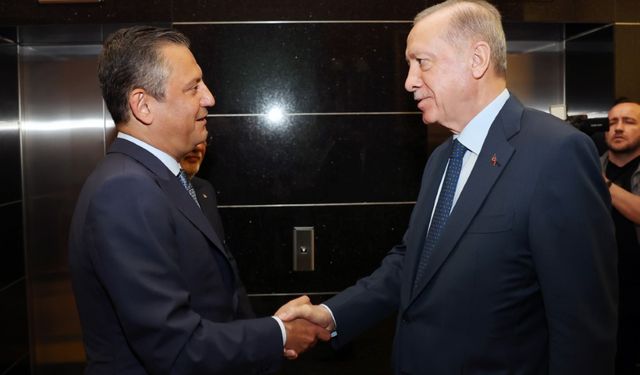 Kritik görüşmede Erdoğan’dan Özel’e övgü: ‘Başkanlığınızda ivmelenen bir süreç var’