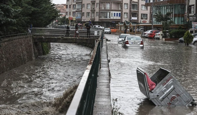 Türkiye genelinde sağanak yağışlar etkisini sürdürüyor: 28 il için sarı kodlu uyarı