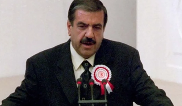 Diyarbakırlı eski Devlet Bakanı için TBMM’de tören düzenlendi