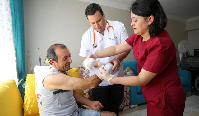 Yenimahallelilere evde sağlık: 10 yılda 8 bin 123 vatandaşa sağlık kontrolü