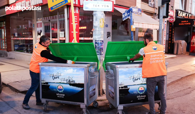 Gölbaşı Belediyesi, Temiz Bir Çevre İçin Yeni Çöp Konteynerleri Yerleştiriyor