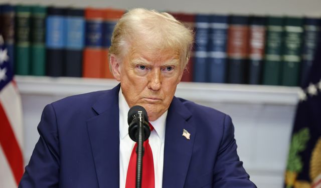 Trump: "FED Başkanı Powell'ı kovma niyetim yok"