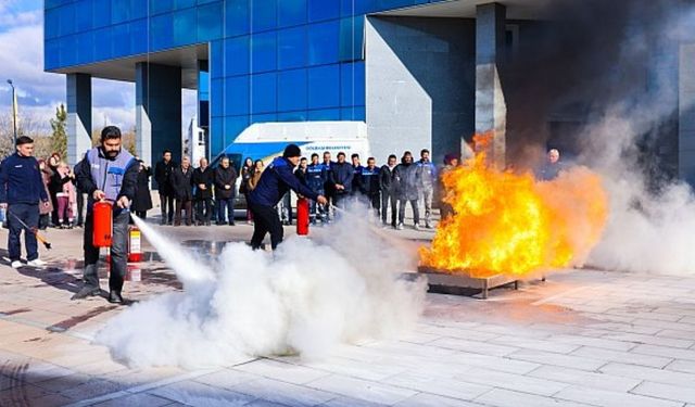 Gölbaşı Belediyesi'nden yangın tatbikatı