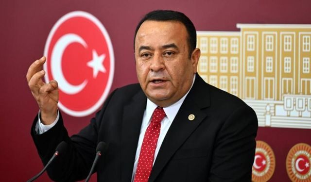 CHP Ankara Milletvekili Beker, Altındağlı vatandaşlarla baharı karşıladı