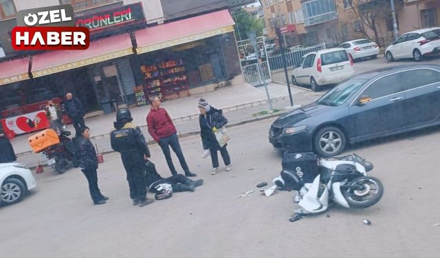 Ankara'da trafik kazası: Motosiklet takla attı