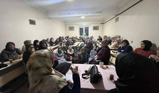 Çubuk’ta gençler ve aileler iftar buluşmasında bir araya geldi