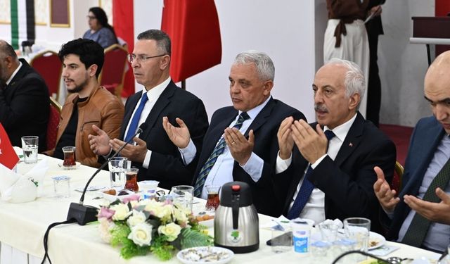 Mamak'ta Filistin gecesi: İftar sofrasında buluştular