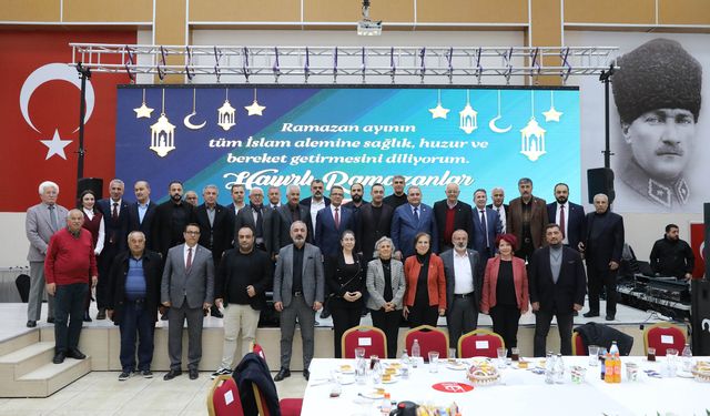 Başkan Özarslan, Sivaslılarla iftarda buluştu
