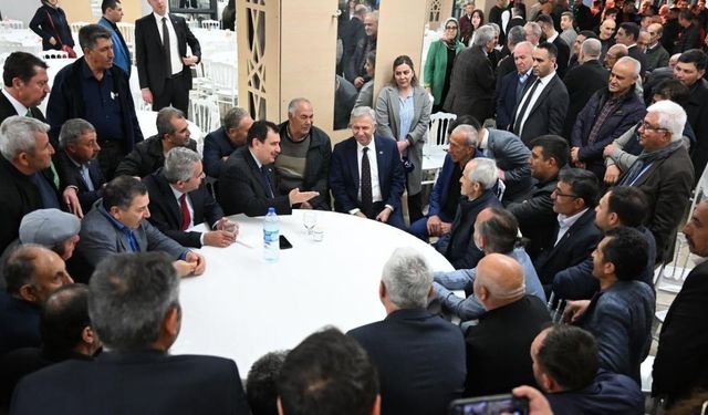 Mansur Yavaş Beypazarı'nda iftar sofrasına misafir oldu