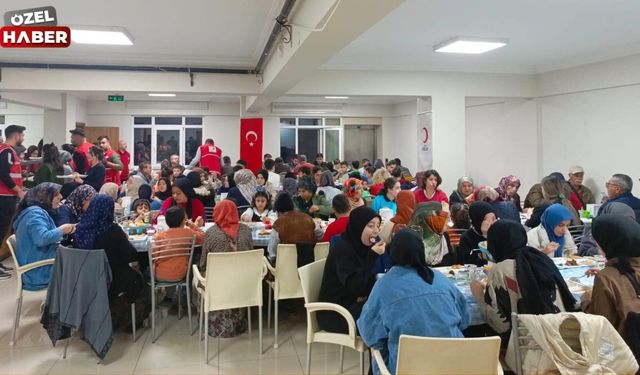 Polatlı Kızılay, öğrencilerle gönül sofrasında buluştu