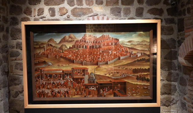 Ankara Kalesi'nin 4 asırlık sırrını anlatan roman kitapseverlerle buluştu