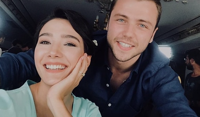Tolga Sarıtaş'a ‘sen de ayrıl’ çağrısı! Ünlü oyuncudan dikkat çeken hamle