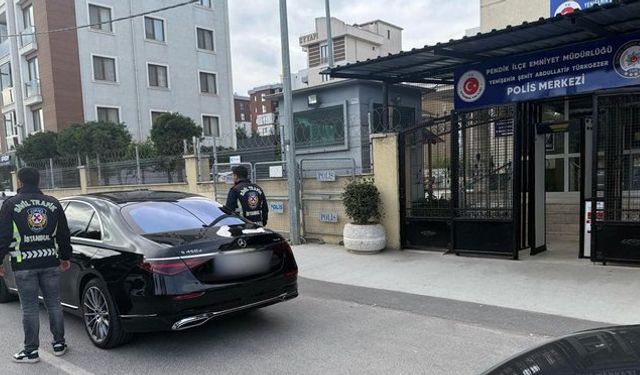 Sosyal medyada olay olmuştu! Bakan Yerlikaya, Beşiktaş'taki aracın çakarının iptal edildiğini duyurdu