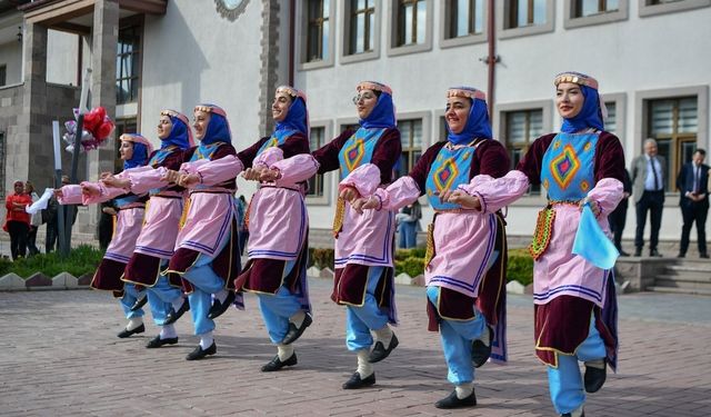 'Dünya Dans Günü' Mamak'ta kutlandı