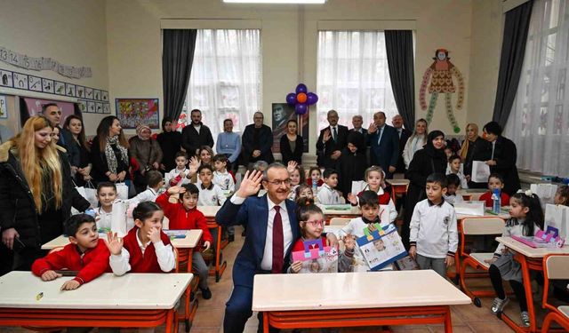Deprem nedeniyle o ildeki okullarda tatil edildi!