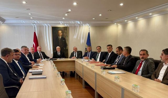 Kamu işçileri için sözleşme görüşmelerinde ilk toplantı sona erdi