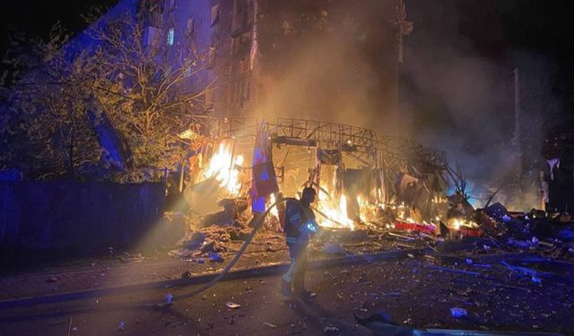 Rusya, Kiev’i vurdu! En az 2 ölü, 54 yaralı