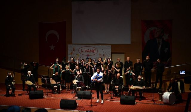 Mamak'ta Livane Türk Halk Müziği Korosu konseri düzenlendi